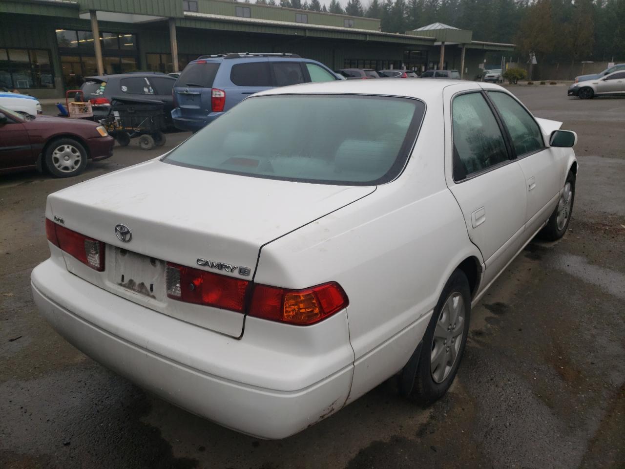 Photo 4 from auction – 2001 TOYOTA CAMRY with VIN JT2BG22K310541567