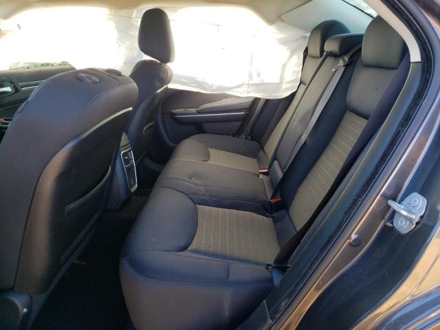 Photo 6 from auction – 2019 CHRYSLER 300 TOURIN with VIN 2C3CCARG9KH605034