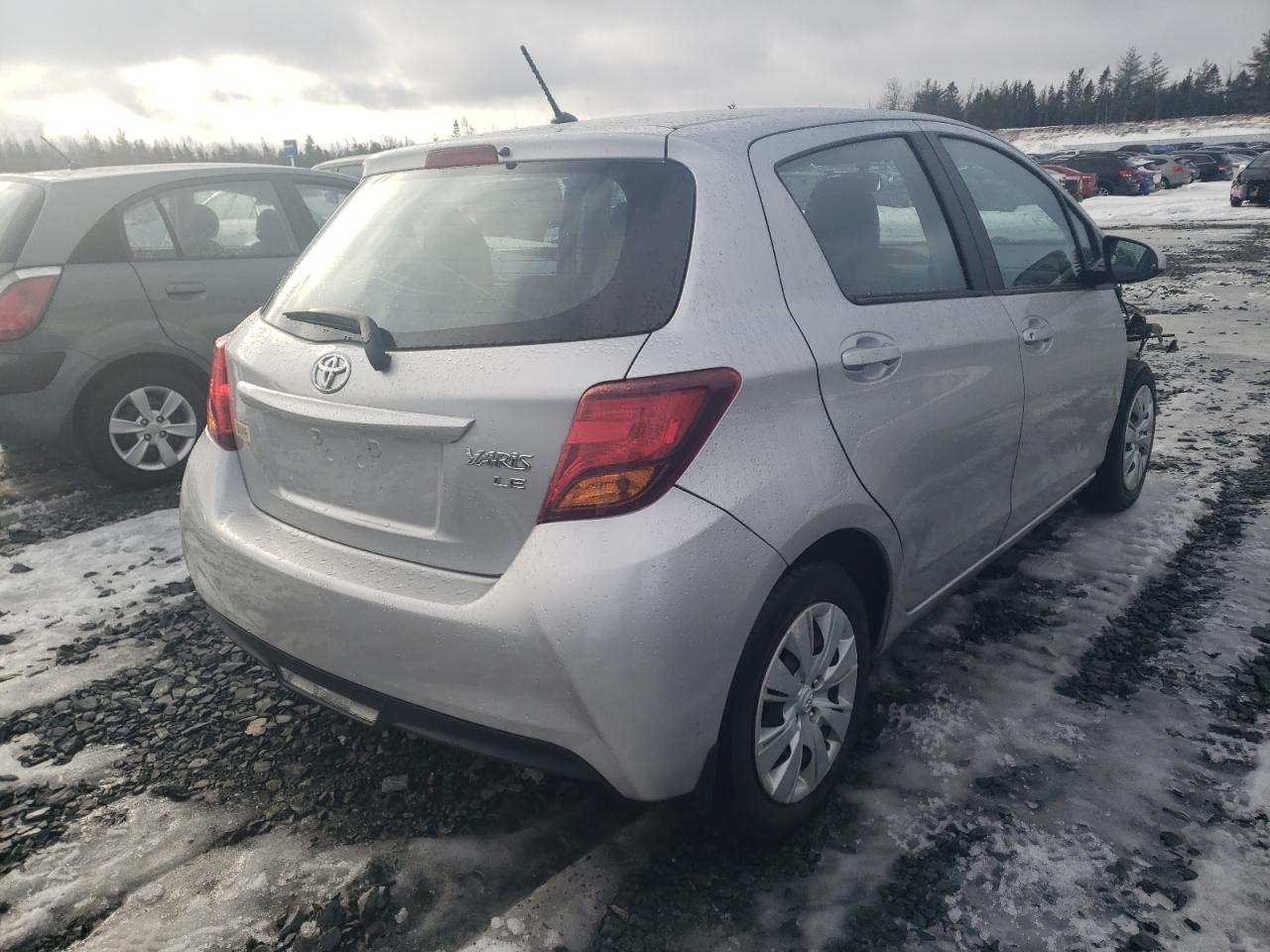 Photo 4 from auction – 2015 TOYOTA YARIS with VIN VNKKTUD3XFA049129