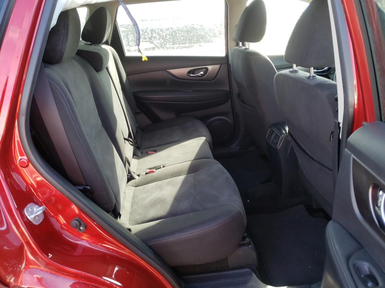 Photo 6 from auction – 2016 NISSAN ROGUE S with VIN KNMAT2MVXGP719772