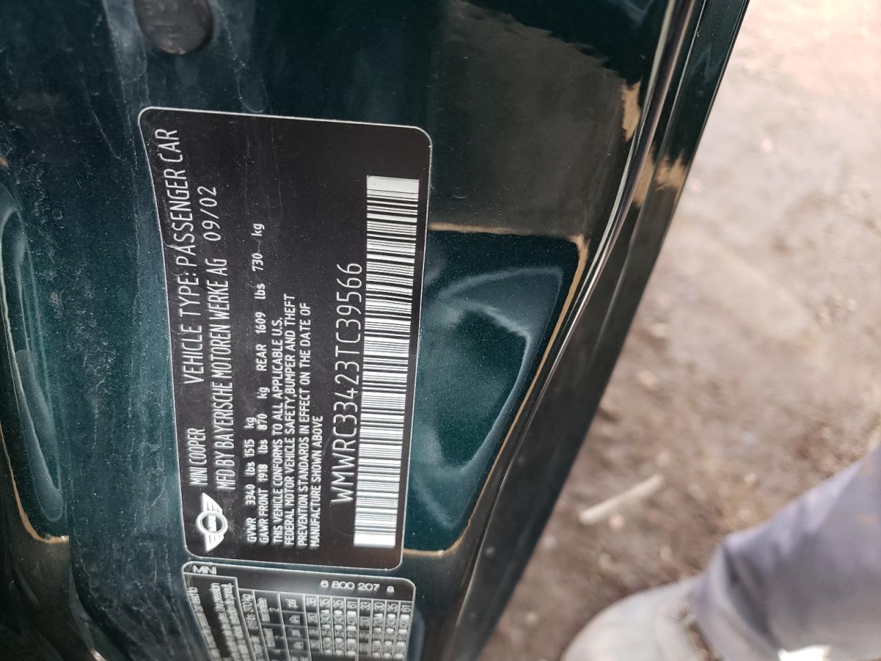 Photo 10 from auction – 2003 MINI COOPER with VIN WMWRC33423TC39566