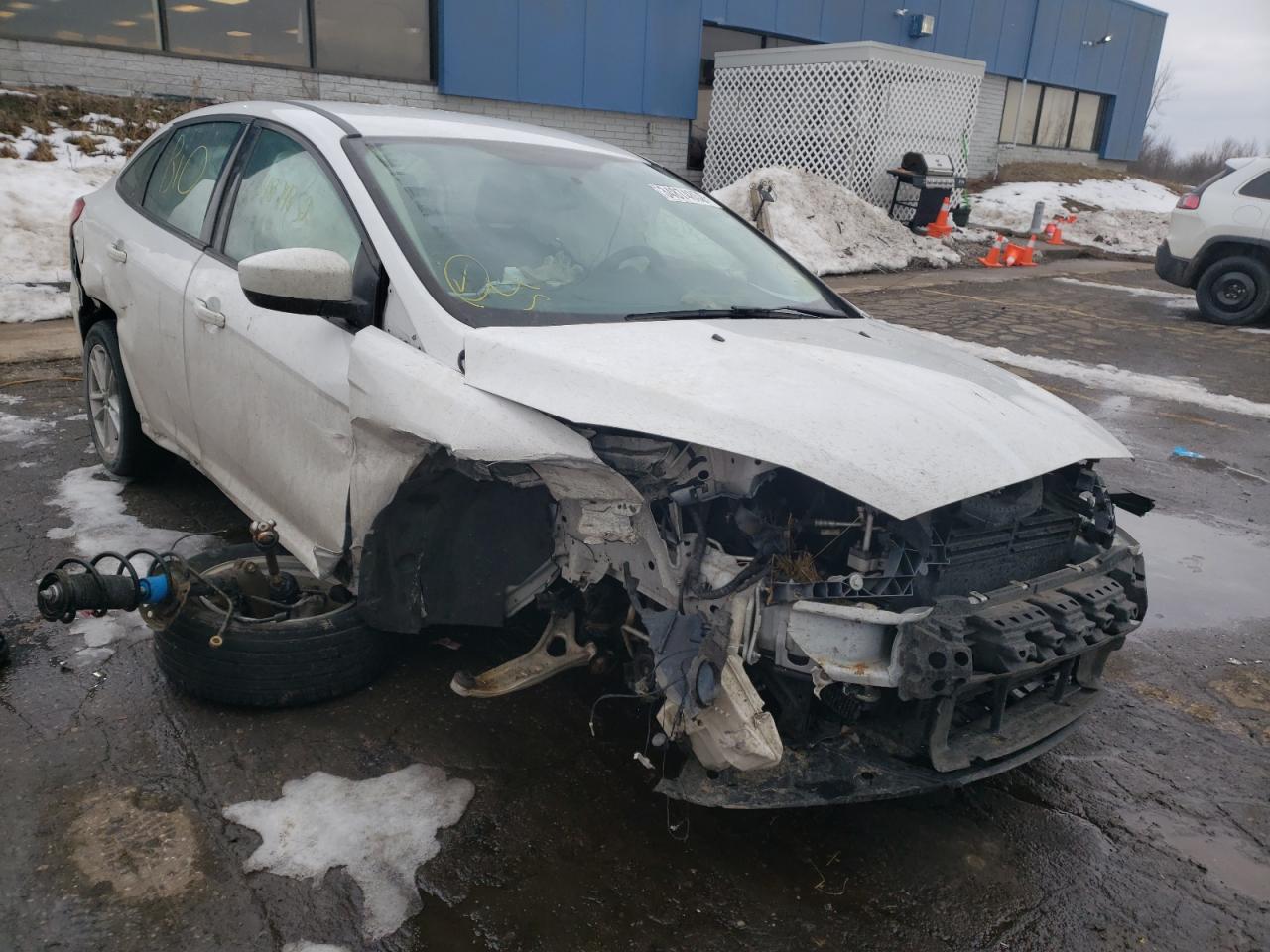 Photo 9 from auction – 2018 FORD FOCUS SE with VIN 1FADP3F26JL216108