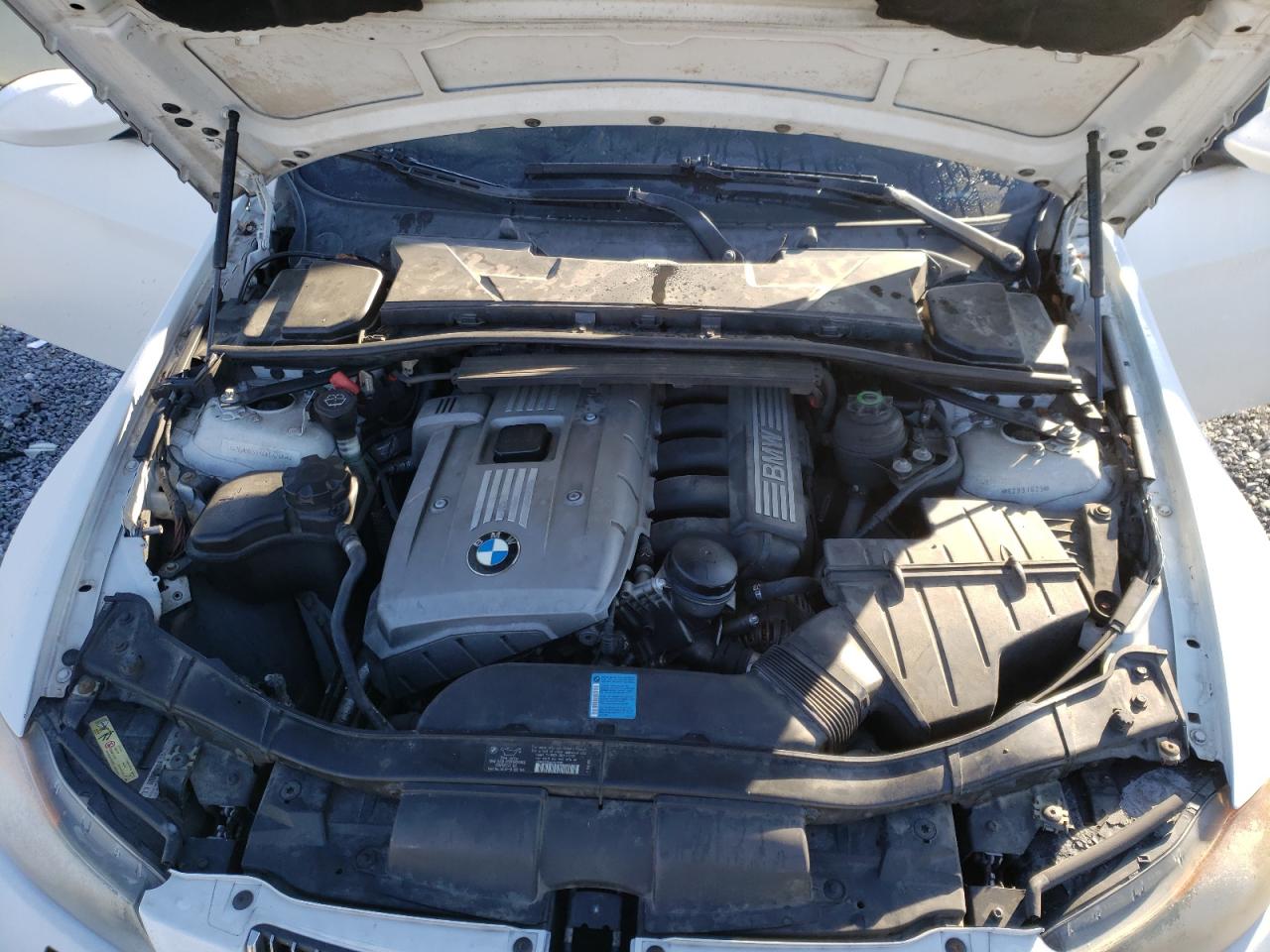 Photo 7 from auction – 2006 BMW 330 I with VIN WBAVB33596KS32129