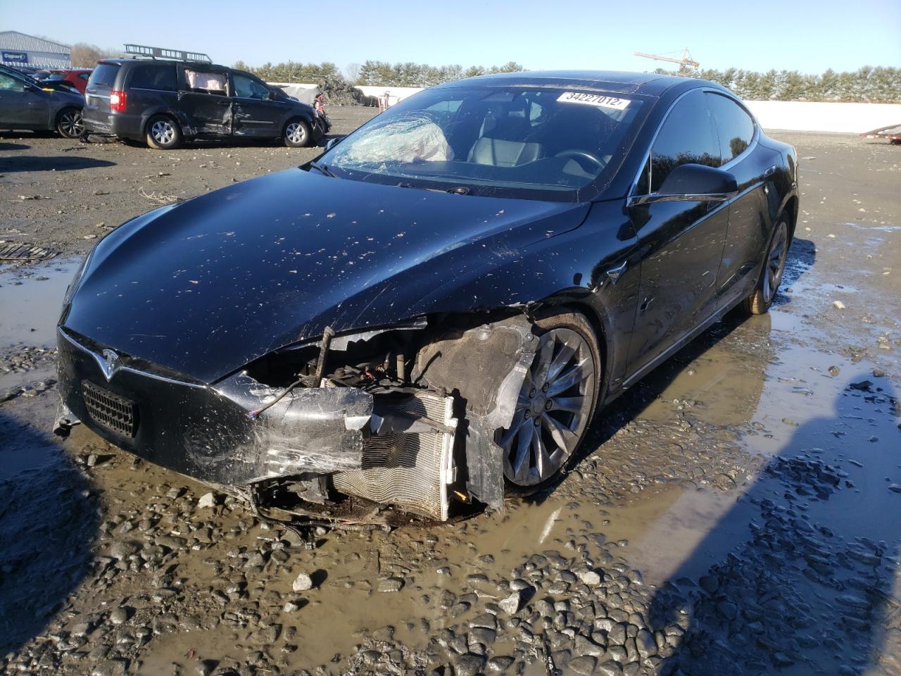 Photo 2 from auction – 2017 TESLA MODEL S with VIN 5YJSA1E29HF198614