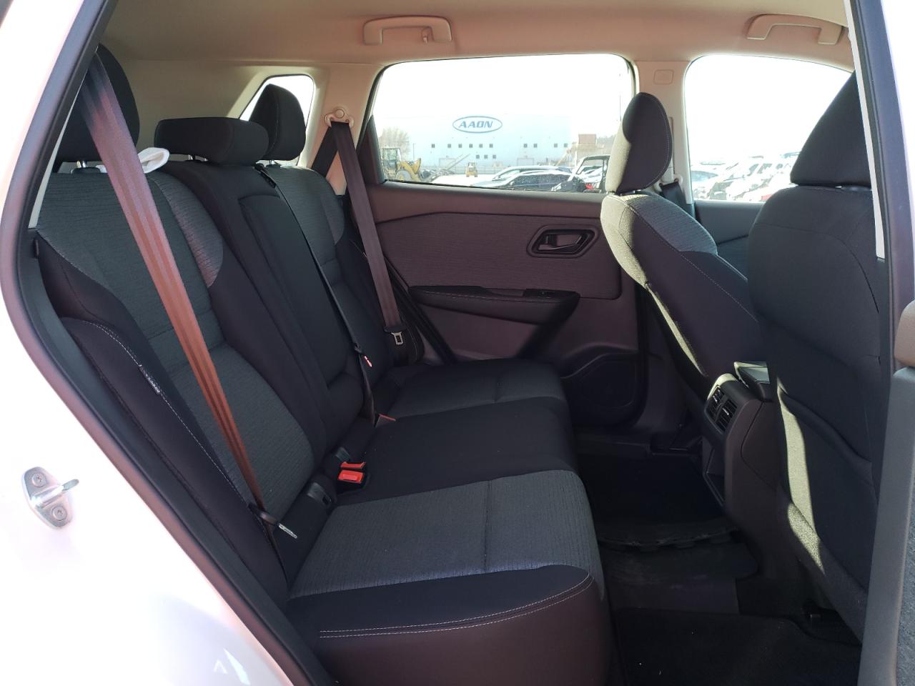 Photo 6 from auction – 2021 NISSAN ROGUE S with VIN 5N1AT3AA6MC848131