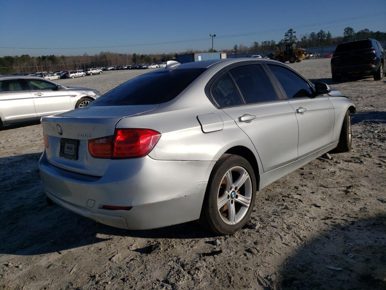 Photo 4 from auction – 2012 BMW 328 I with VIN WBA3A5C54CF341849
