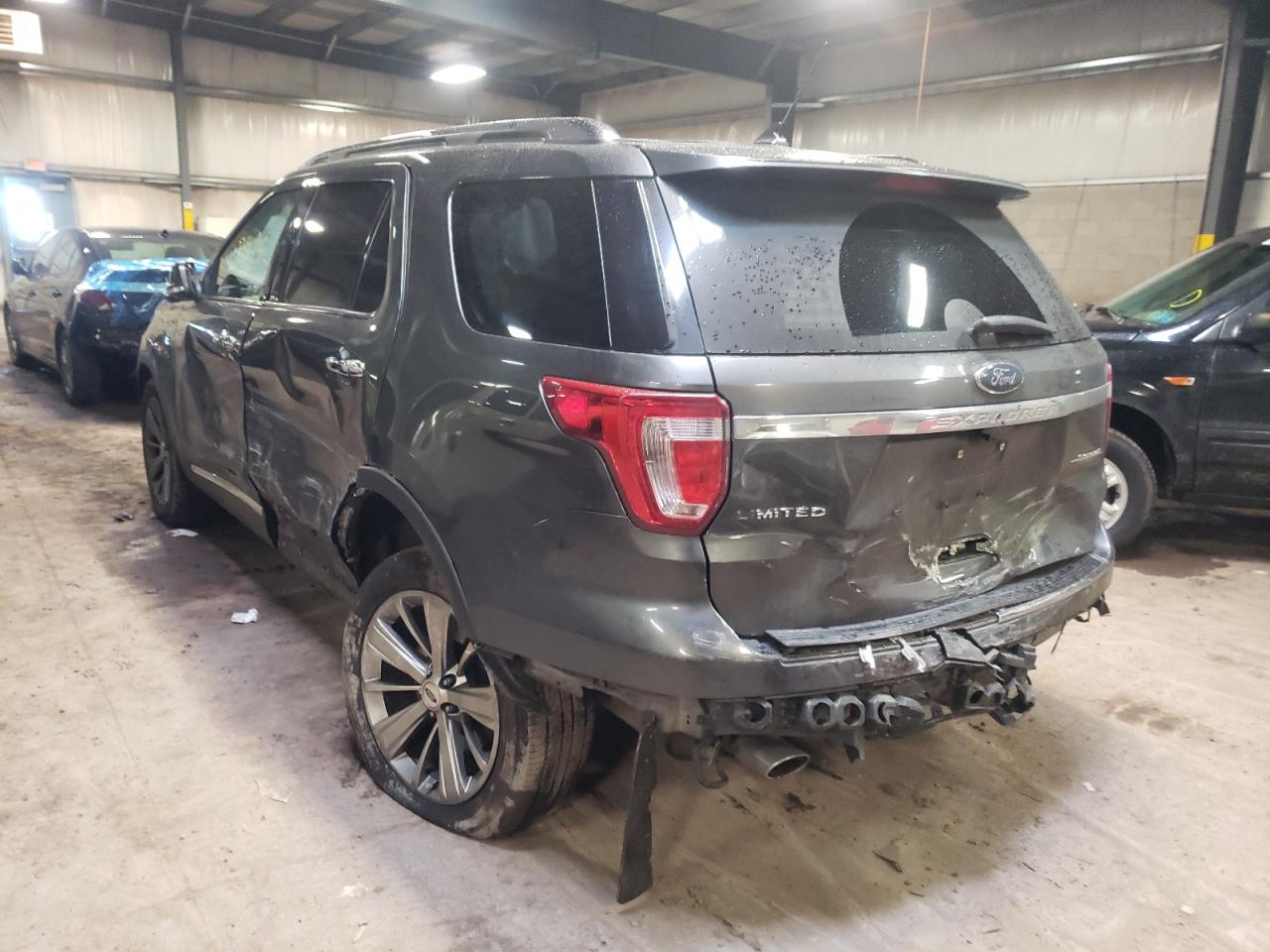 Foto 3 de la subasta – 2018 FORD EXPLORER L con VIN 1FM5K7F86JGA99210