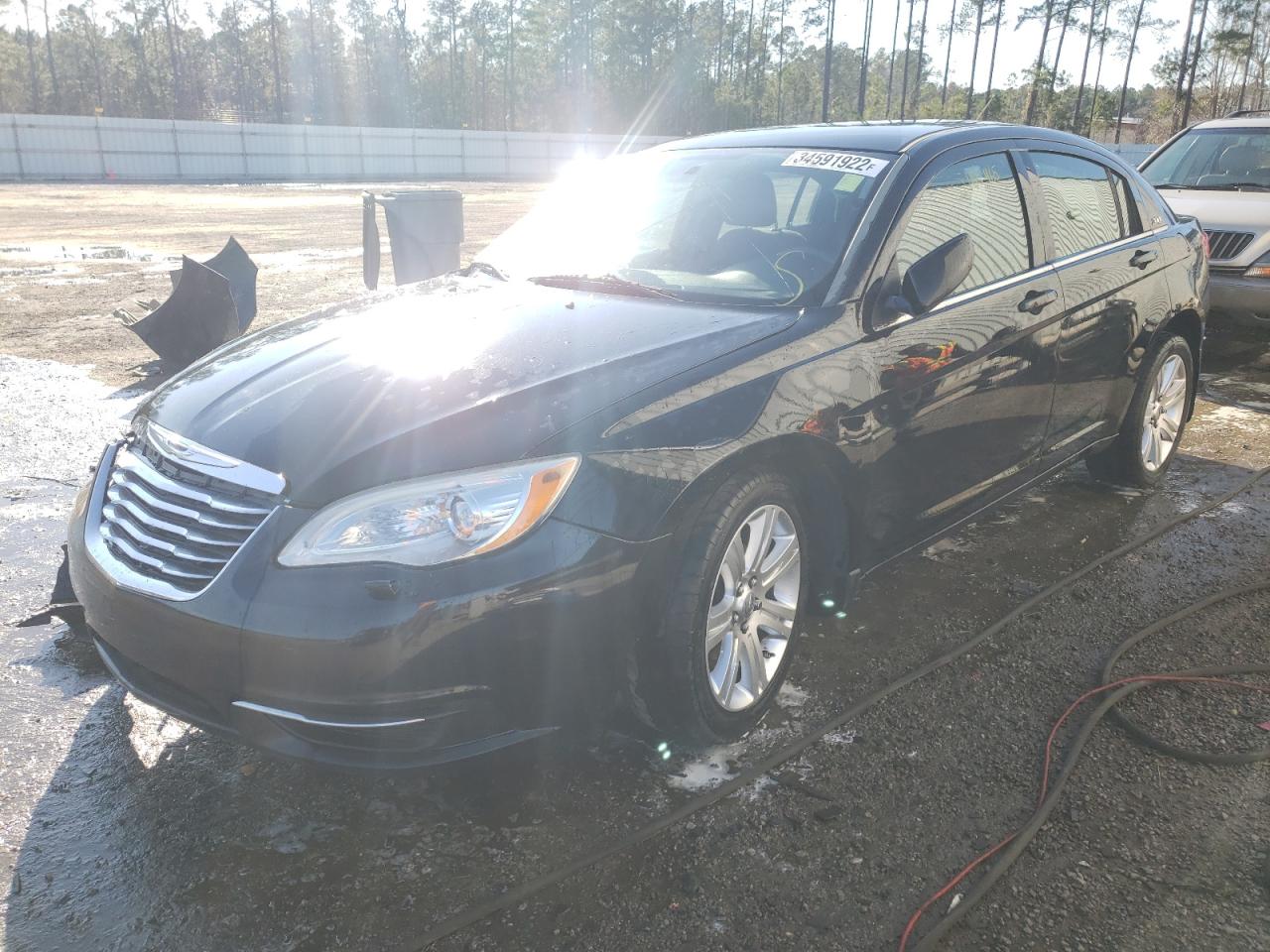 Photo 2 from auction – 2012 CHRYSLER 200 with VIN 1C3CCBBB3CN174090