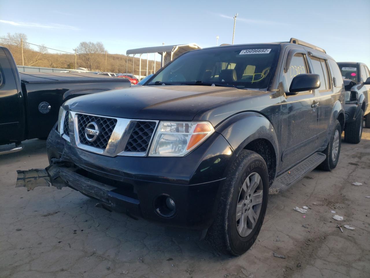 Photo 2 from auction – 2006 NISSAN PATHFINDER with VIN 5N1AR18W06C637286