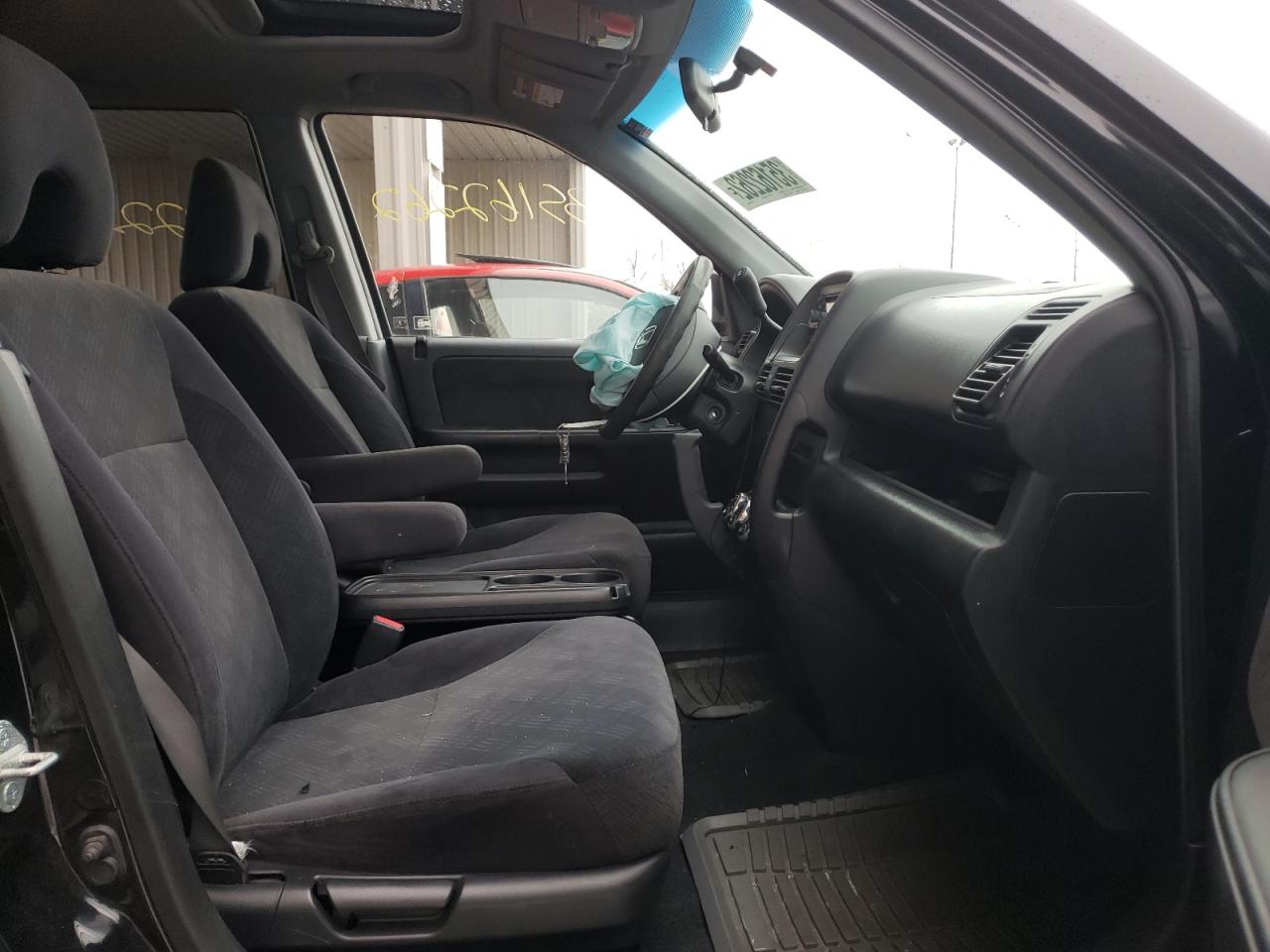 Photo 5 from auction – 2005 HONDA CR-V EX with VIN JHLRD78805C042840