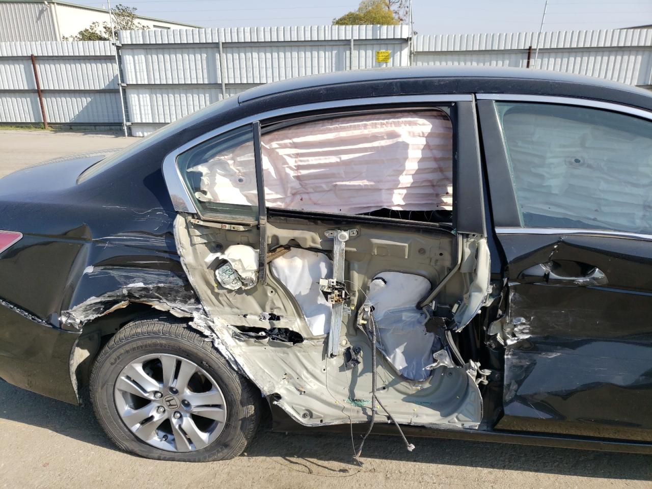 Photo 9 from auction – 2011 HONDA ACCORD SE with VIN 1HGCP2F67BA119453