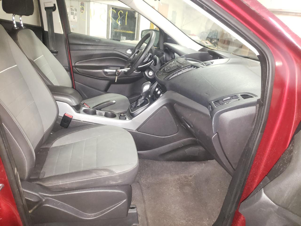 Photo 5 from auction – 2013 FORD ESCAPE SE with VIN 1FMCU0GX1DUB89188