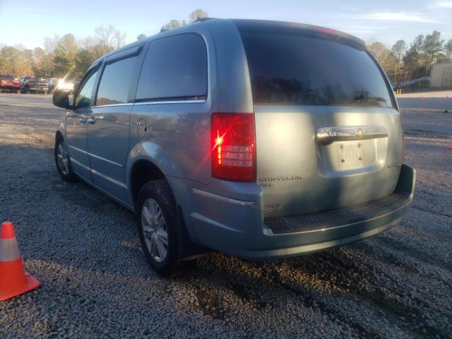 Photo 3 from auction – 2010 CHRYSLER TOWN & COU with VIN 2A4RR7DX7AR493903