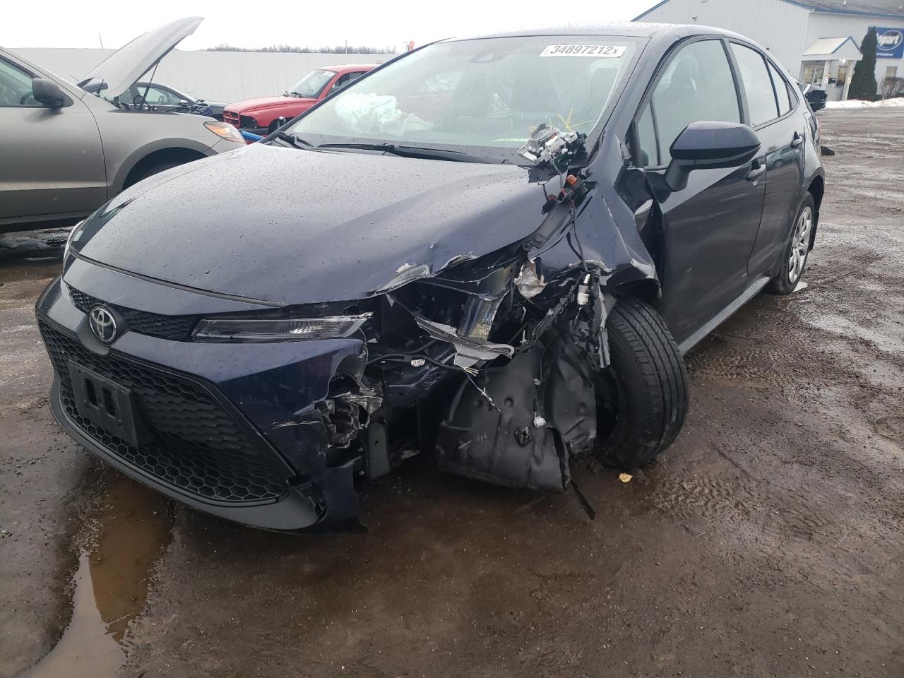 Photo 2 from auction – 2020 TOYOTA COROLLA LE with VIN 5YFEPRAE8LP079556