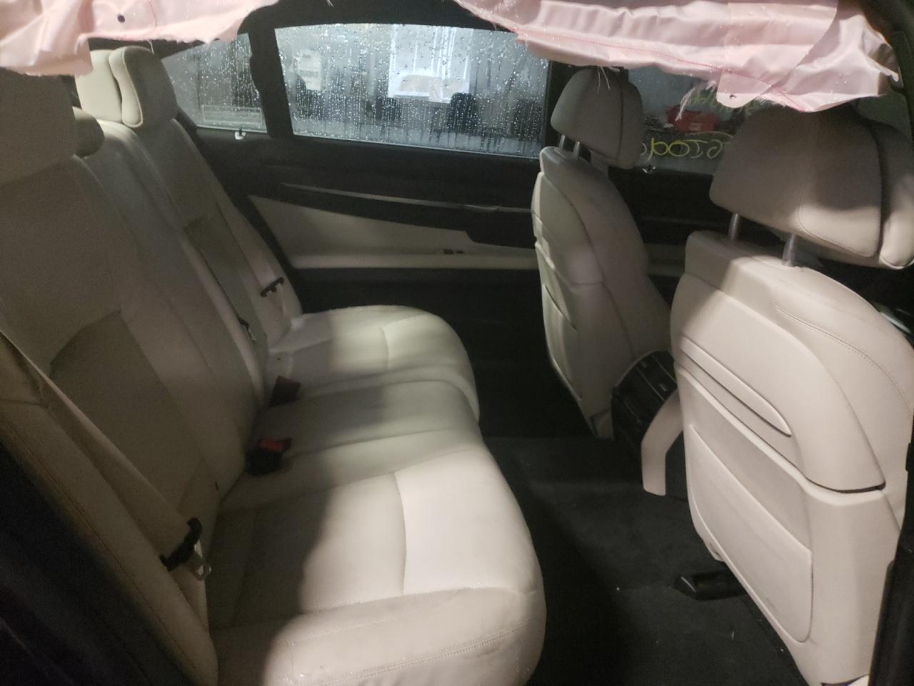 Photo 6 from auction – 2014 BMW 750 LXI with VIN WBAYF8C58ED141841