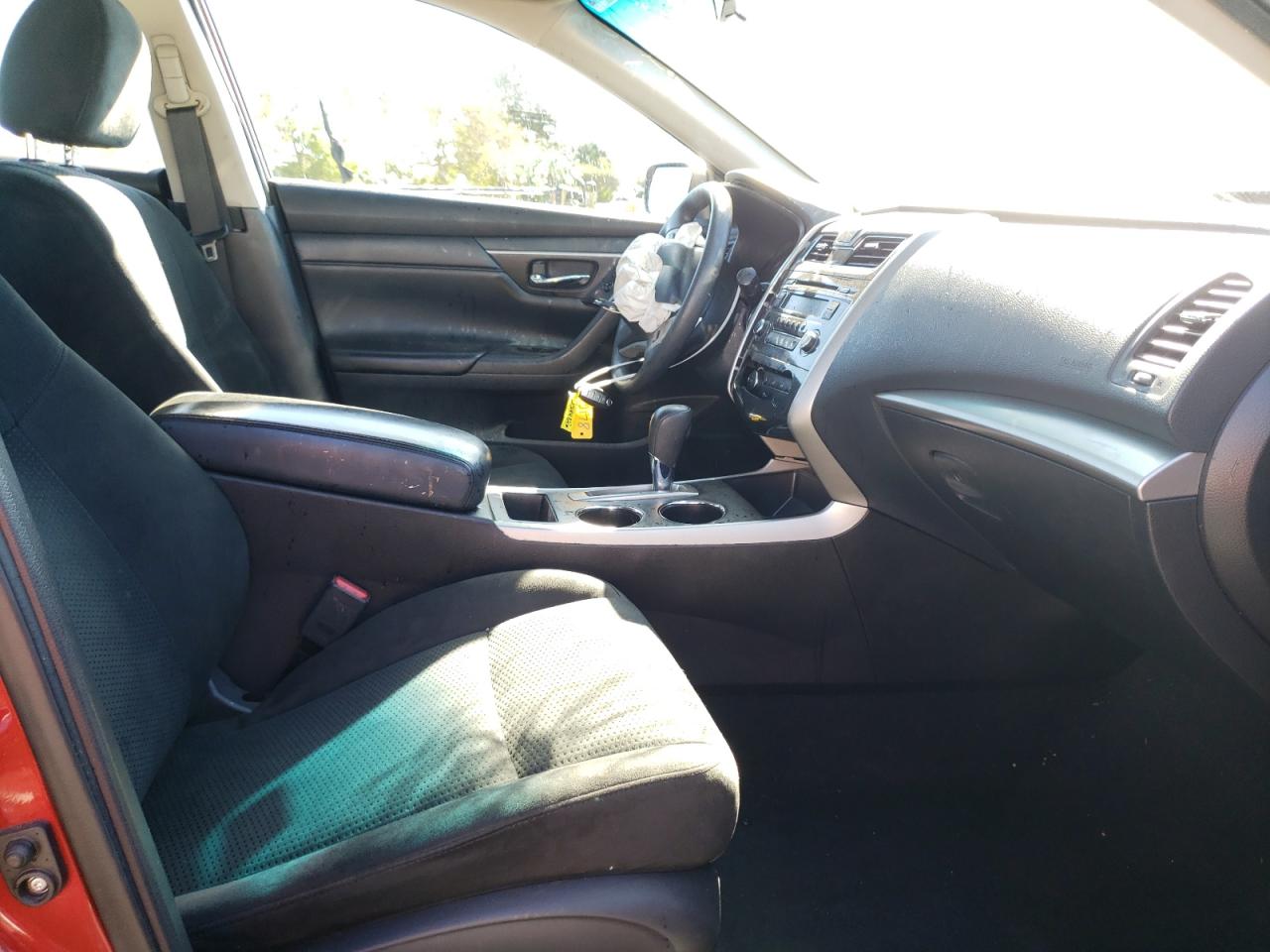 Photo 5 from auction – 2015 NISSAN ALTIMA 2.5 with VIN 1N4AL3AP8FC263696