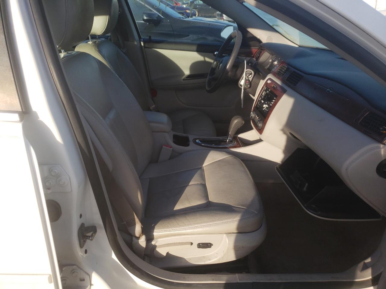 Photo 5 from auction – 2009 CHEVROLET IMPALA 1LT with VIN 2G1WT57KX91142209