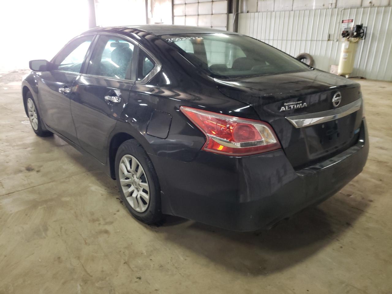Photo 3 from auction – 2013 NISSAN ALTIMA 2.5 with VIN 1N4AL3AP1DC136334