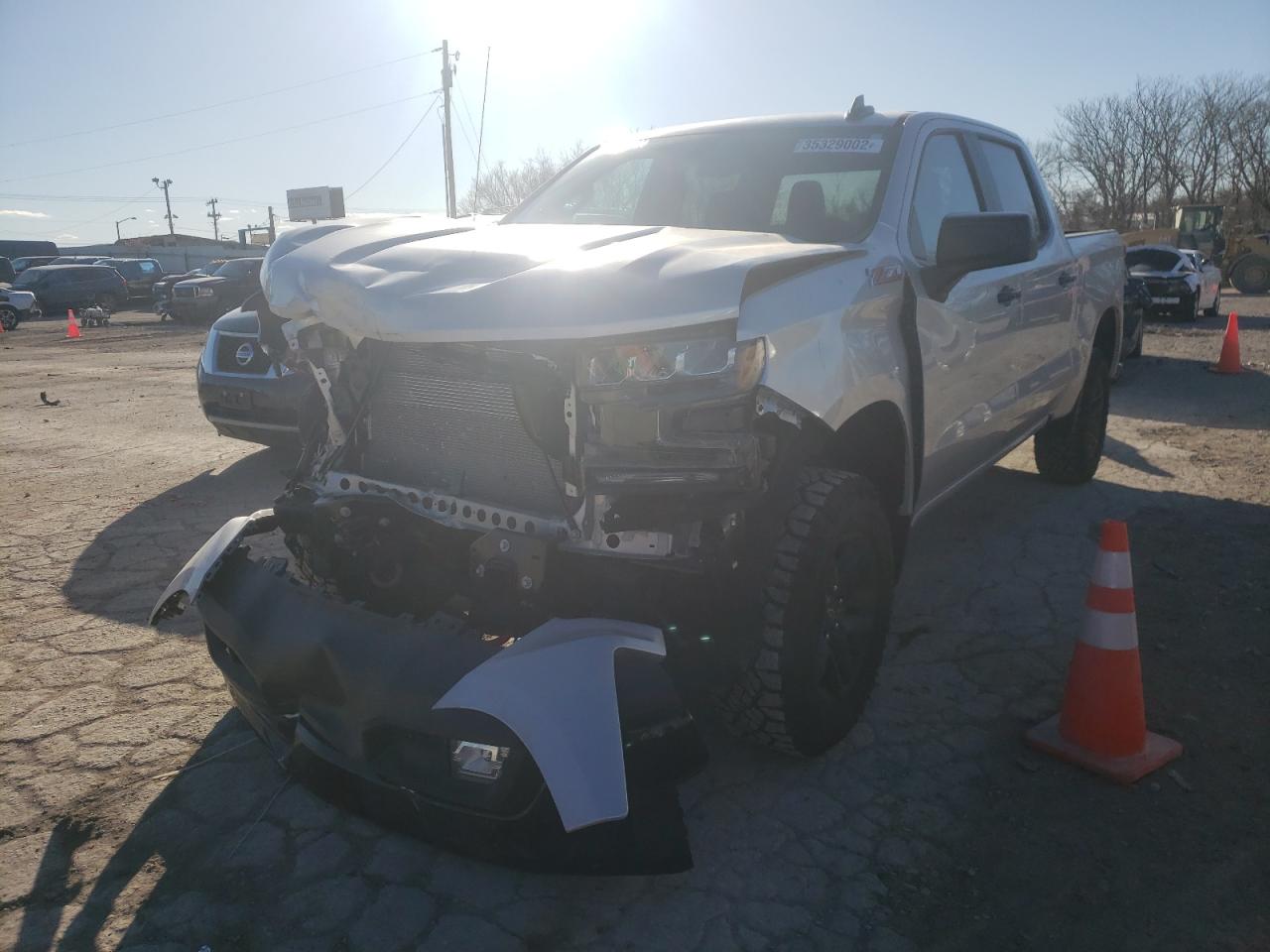 Photo 2 from auction – 2021 CHEVROLET SILVERADO with VIN 3GCPYFEL3MG422441