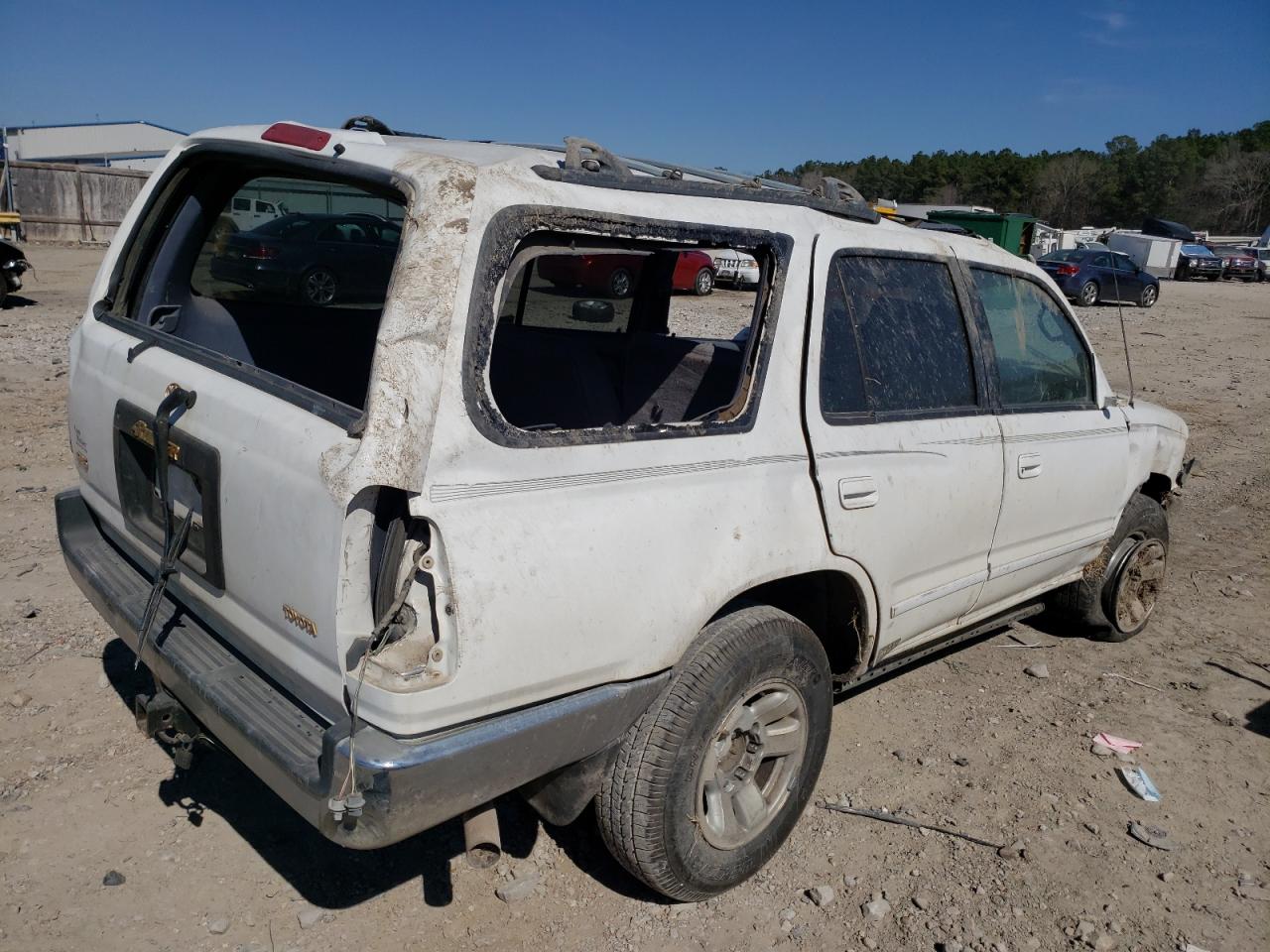 Photo 4 from auction – 1998 TOYOTA 4RUNNER SR with VIN JT3GN86RXW0076116