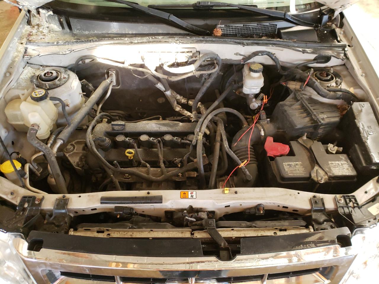 Фото 7 с аукциона – 2010 FORD ESCAPE XLT с VIN 1FMCU0D78AKB09901