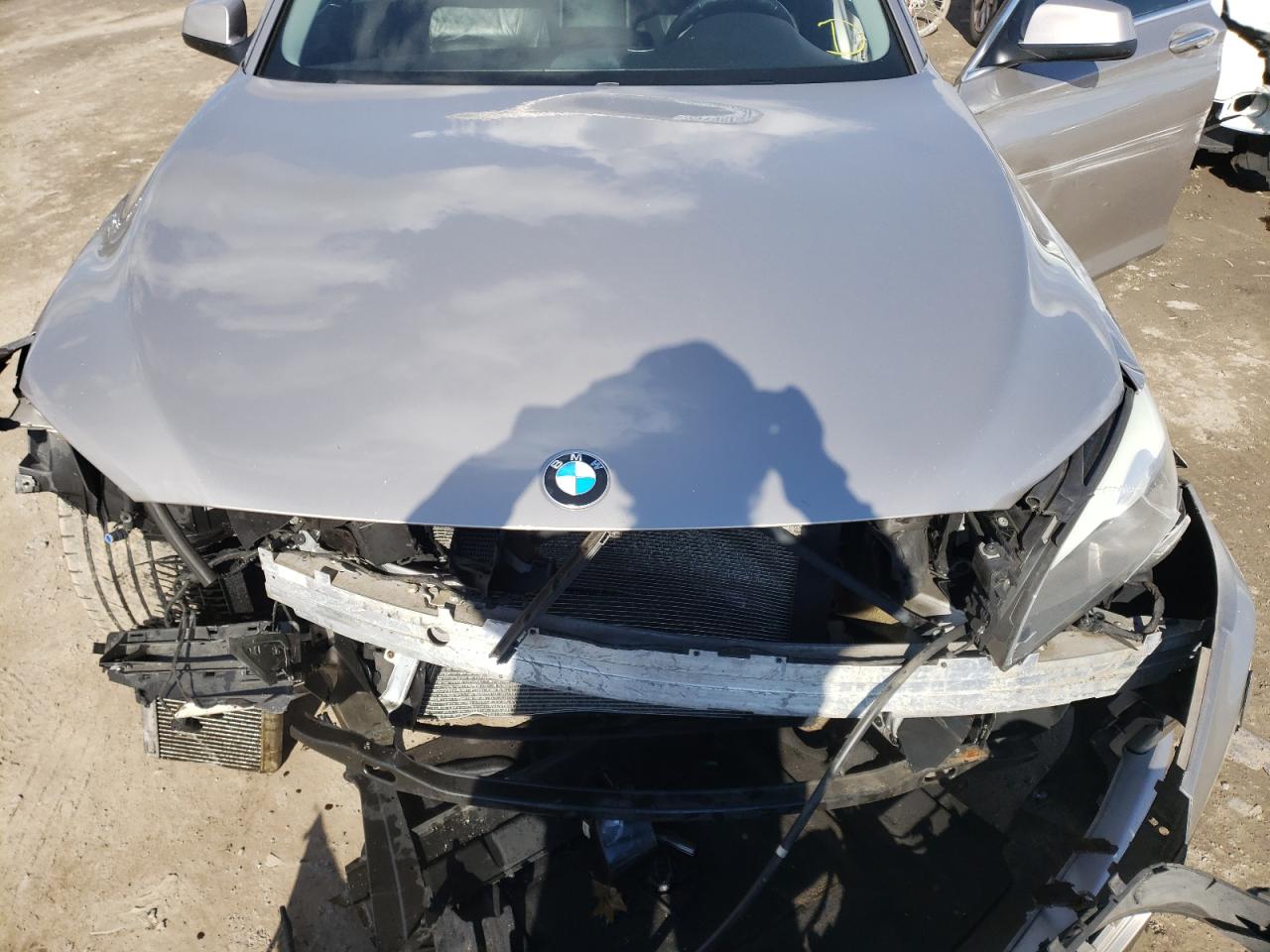 Photo 7 from auction – 2012 BMW 740 I with VIN WBAKA4C59CDX20265