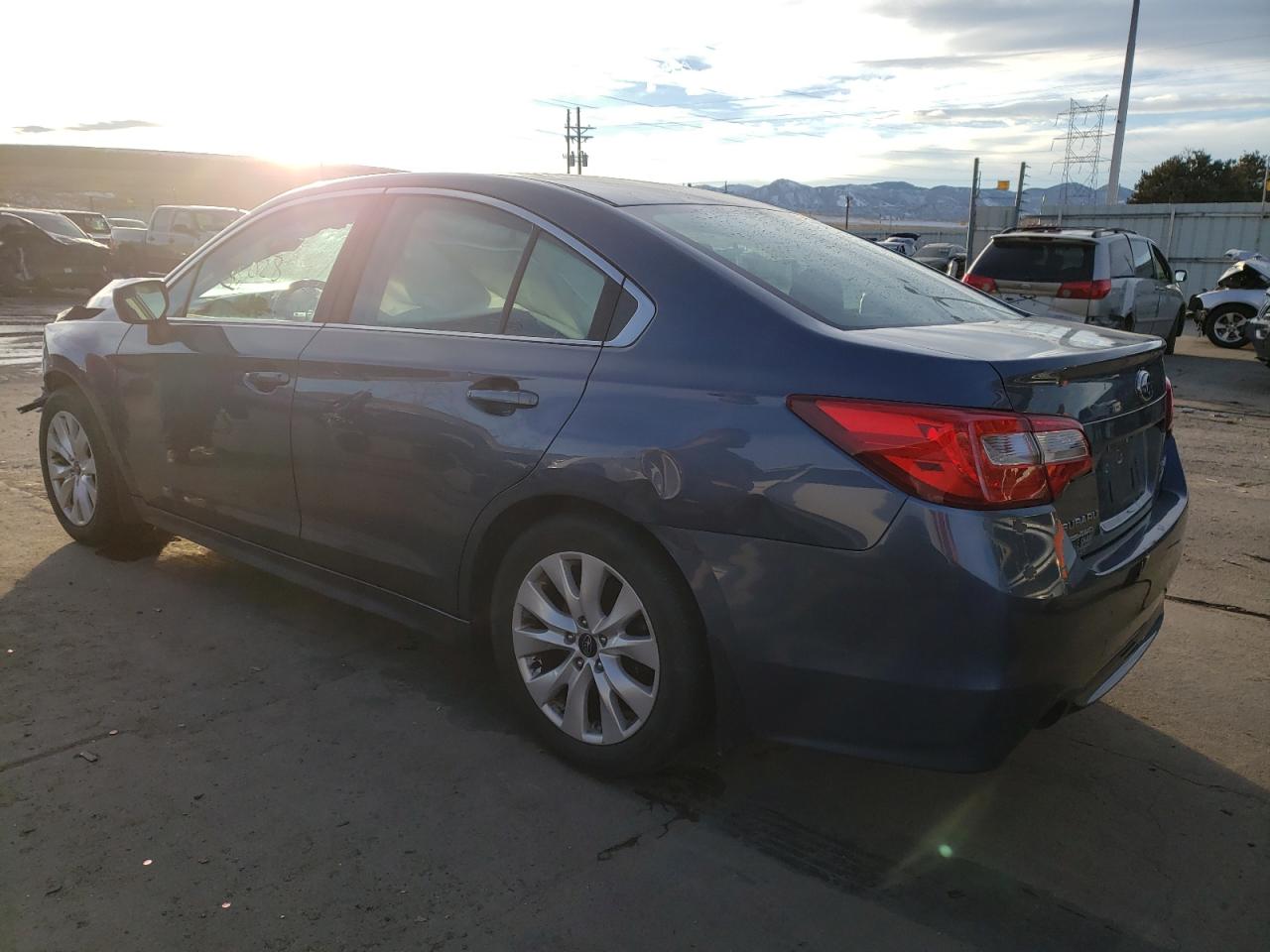 Photo 3 from auction – 2017 SUBARU LEGACY 2.5 with VIN 4S3BNAB65H3044152