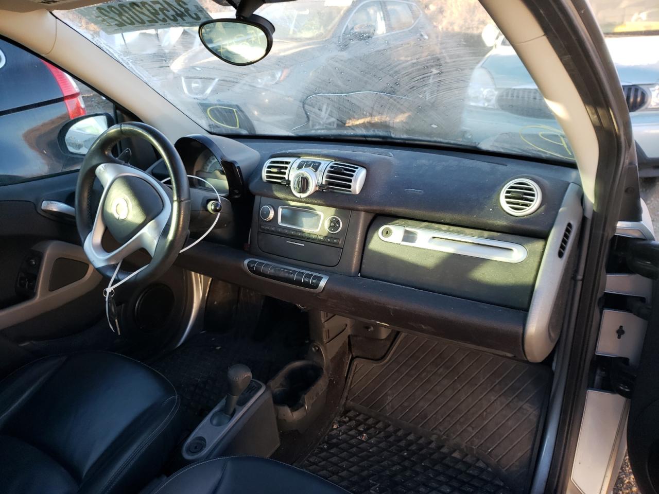 Photo 9 from auction – 2013 SMART FORTWO PUR with VIN WMEEJ3BA9DK643081