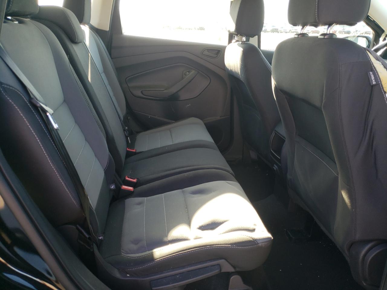 Photo 6 from auction – 2017 FORD ESCAPE S with VIN 1FMCU0F74HUB79567