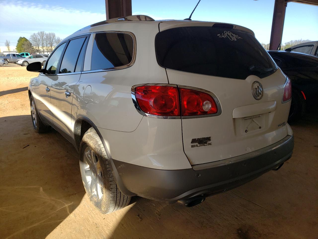 Photo 3 from auction – 2010 BUICK ENCLAVE CX with VIN 5GALRBED8AJ163860
