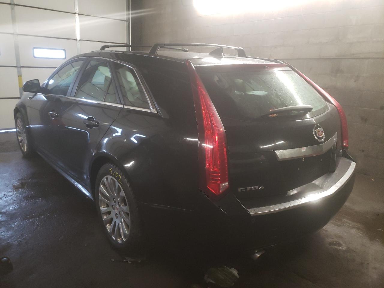Photo 3 from auction – 2011 CADILLAC CTS PERFOR with VIN 1G6DM8ED1B0112103