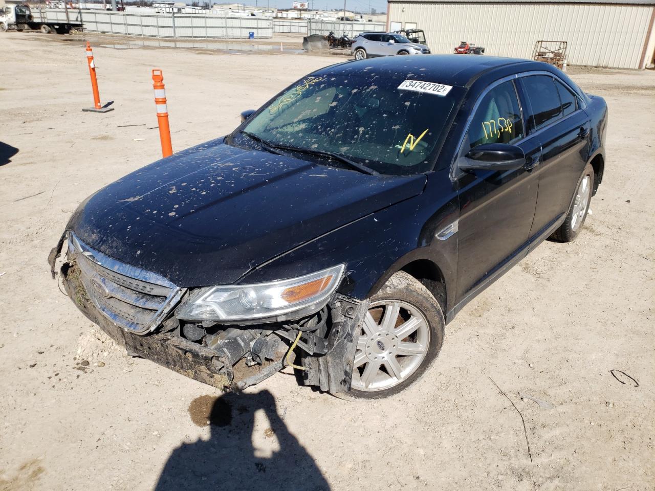 Photo 2 from auction – 2011 FORD TAURUS SEL with VIN 1FAHP2EW6BG125690