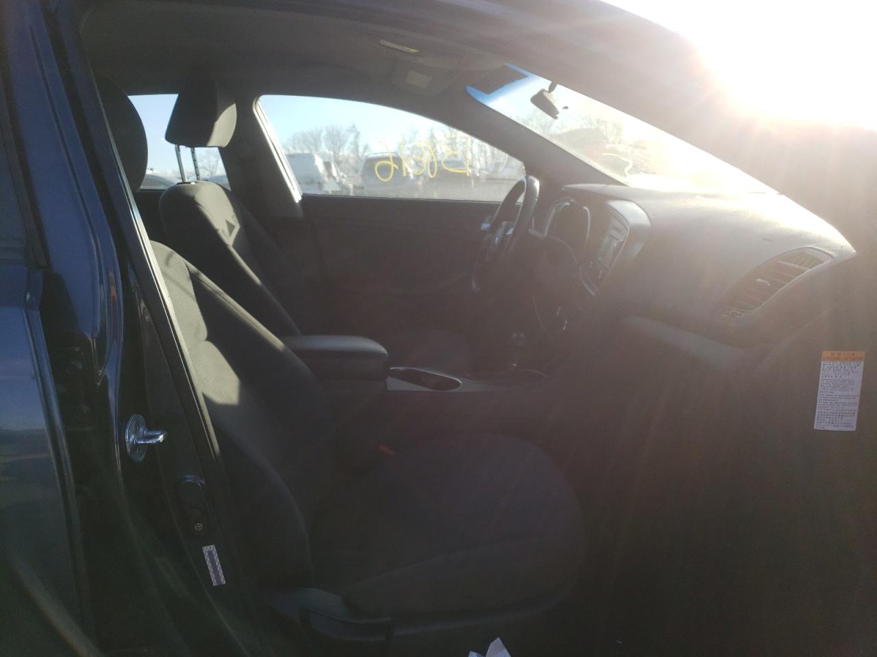 Photo 5 from auction – 2015 KIA OPTIMA HYB with VIN KNAGM4AD9F5077714