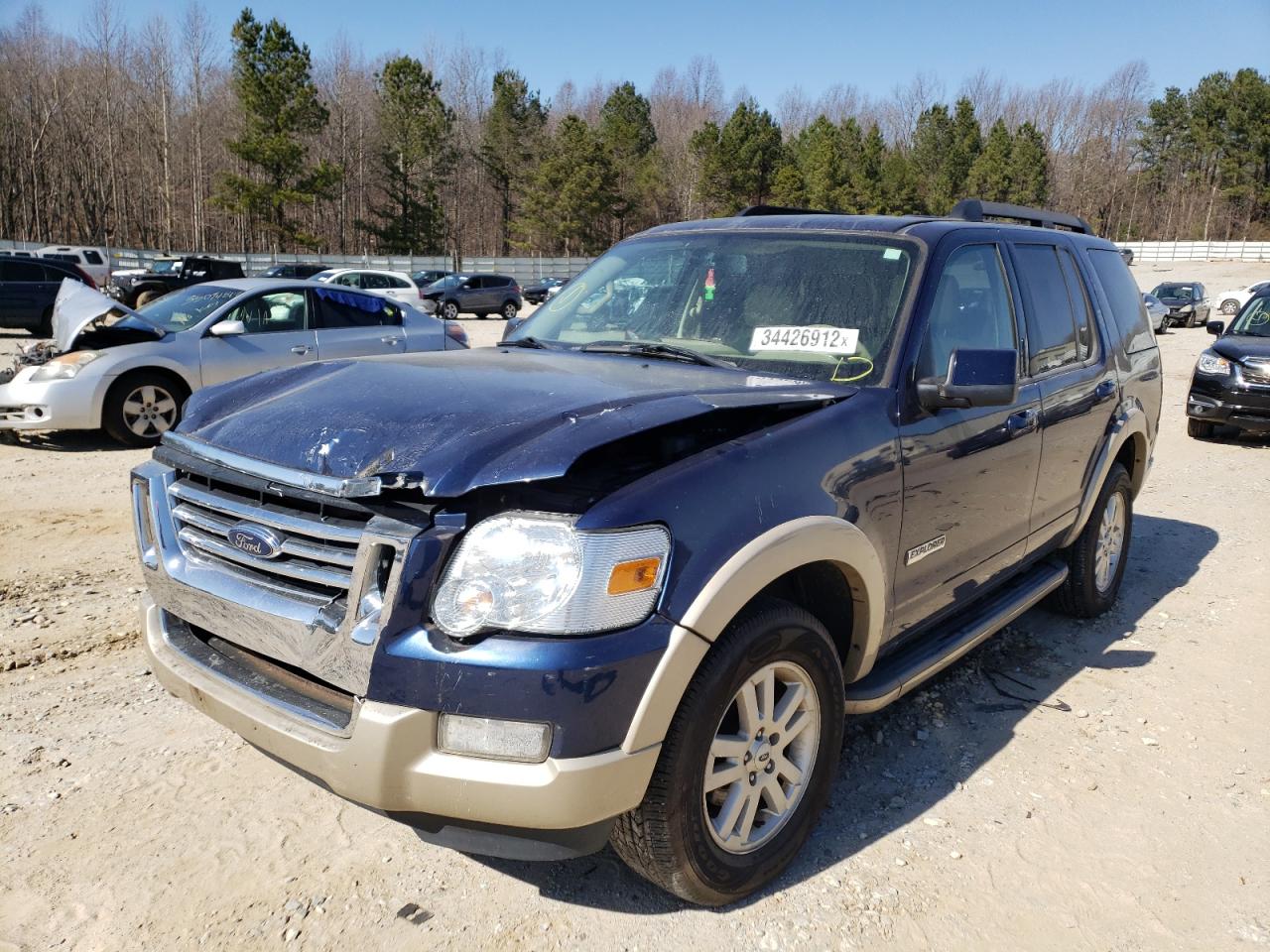 Photo 2 from auction – 2008 FORD EXPLORER E with VIN 1FMEU74E38UB22120