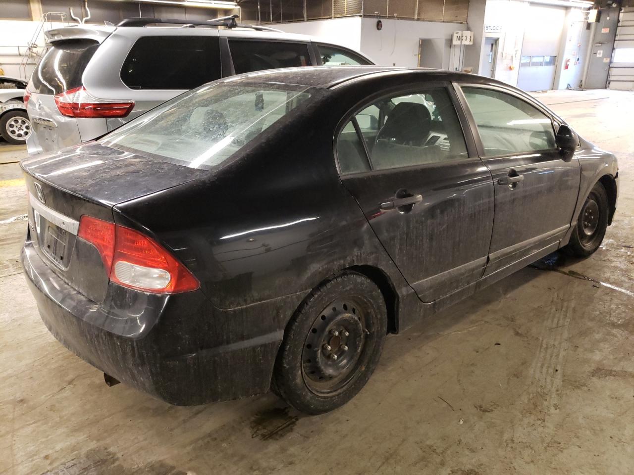 Photo 4 from auction – 2011 HONDA CIVIC LX with VIN 19XFA1F57BE029988