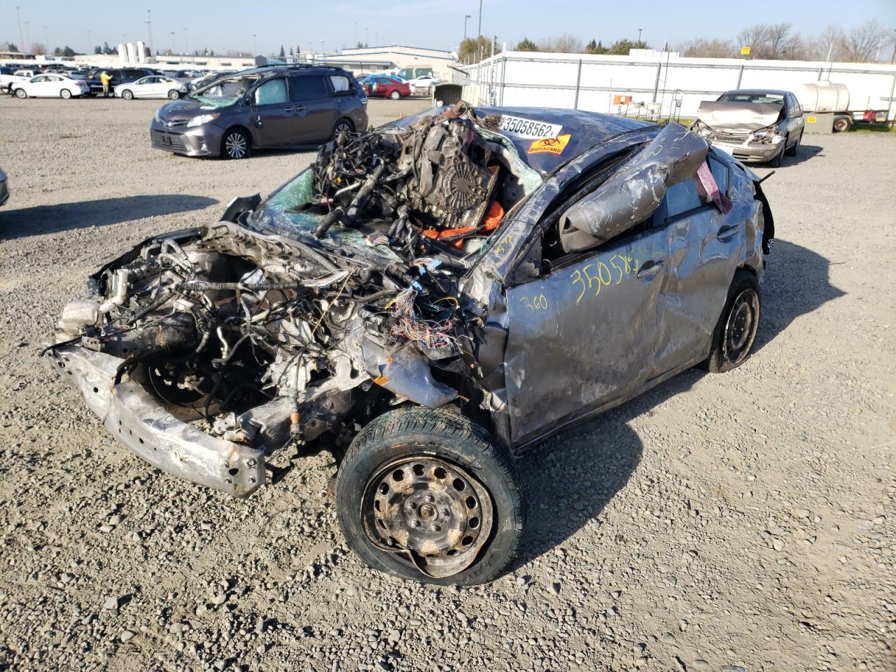 Photo 2 from auction – 2013 MAZDA 3 I with VIN JM1BL1TG9D1784418