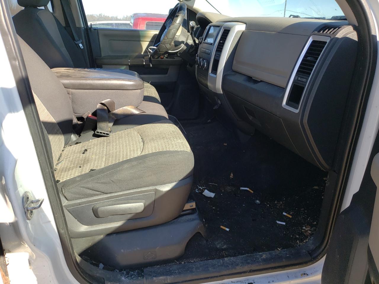 Photo 5 from auction – 2011 DODGE RAM 2500 with VIN 3D7UT2CL0BG620295