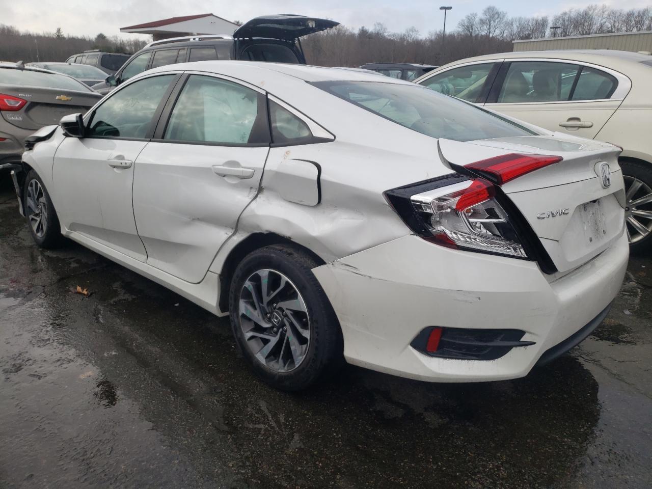 Photo 3 from auction – 2016 HONDA CIVIC EX with VIN 19XFC2F79GE018144