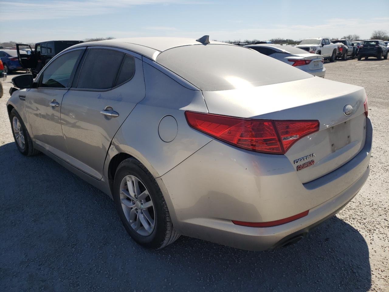Photo 3 from auction – 2013 KIA OPTIMA LX with VIN 5XXGM4A72DG204065