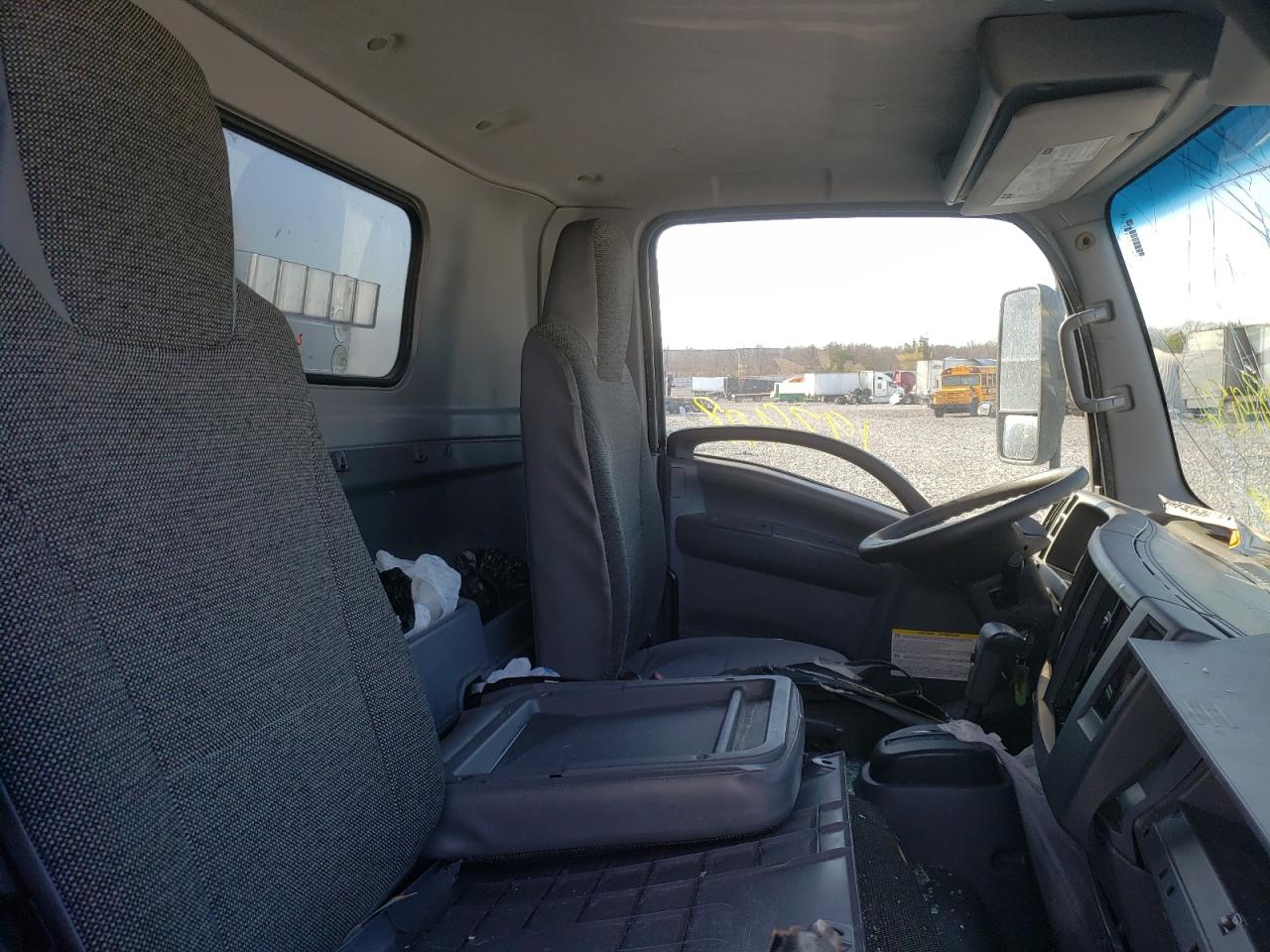 Photo 5 from auction – 2018 ISUZU NQR with VIN JALE5W166J7301456
