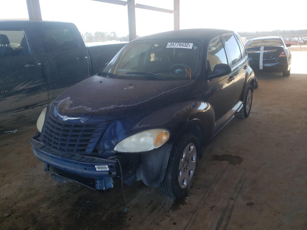 Photo 2 from auction – 2005 CHRYSLER PT CRUISER with VIN 3C4FY58B85T558565