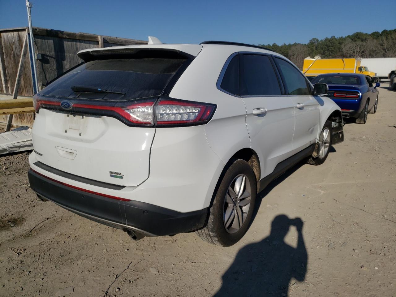 Photo 4 from auction – 2017 FORD EDGE SEL with VIN 2FMPK3J92HBC14131