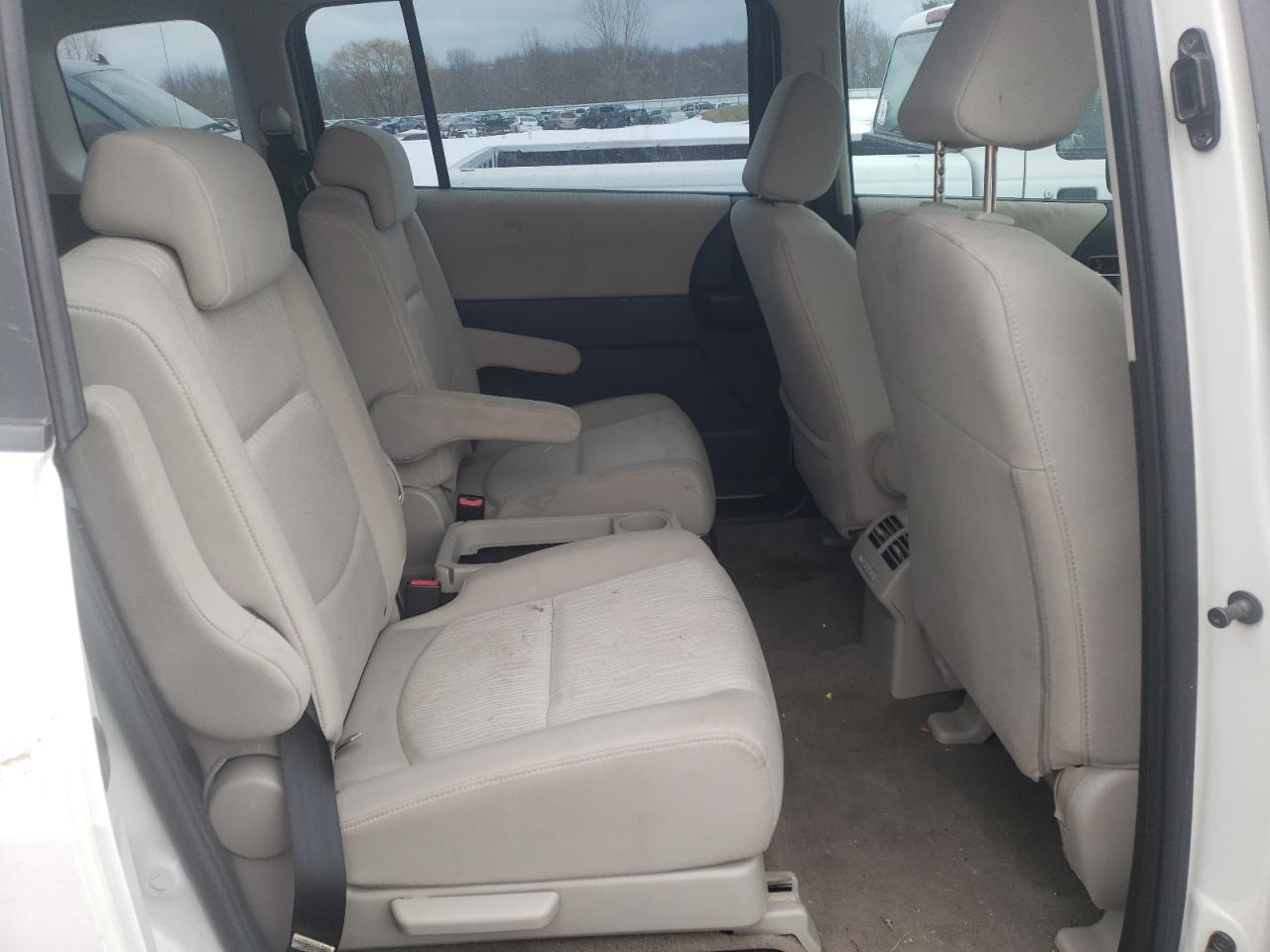 Photo 6 from auction – 2010 MAZDA 5 with VIN JM1CR2W32A0363899