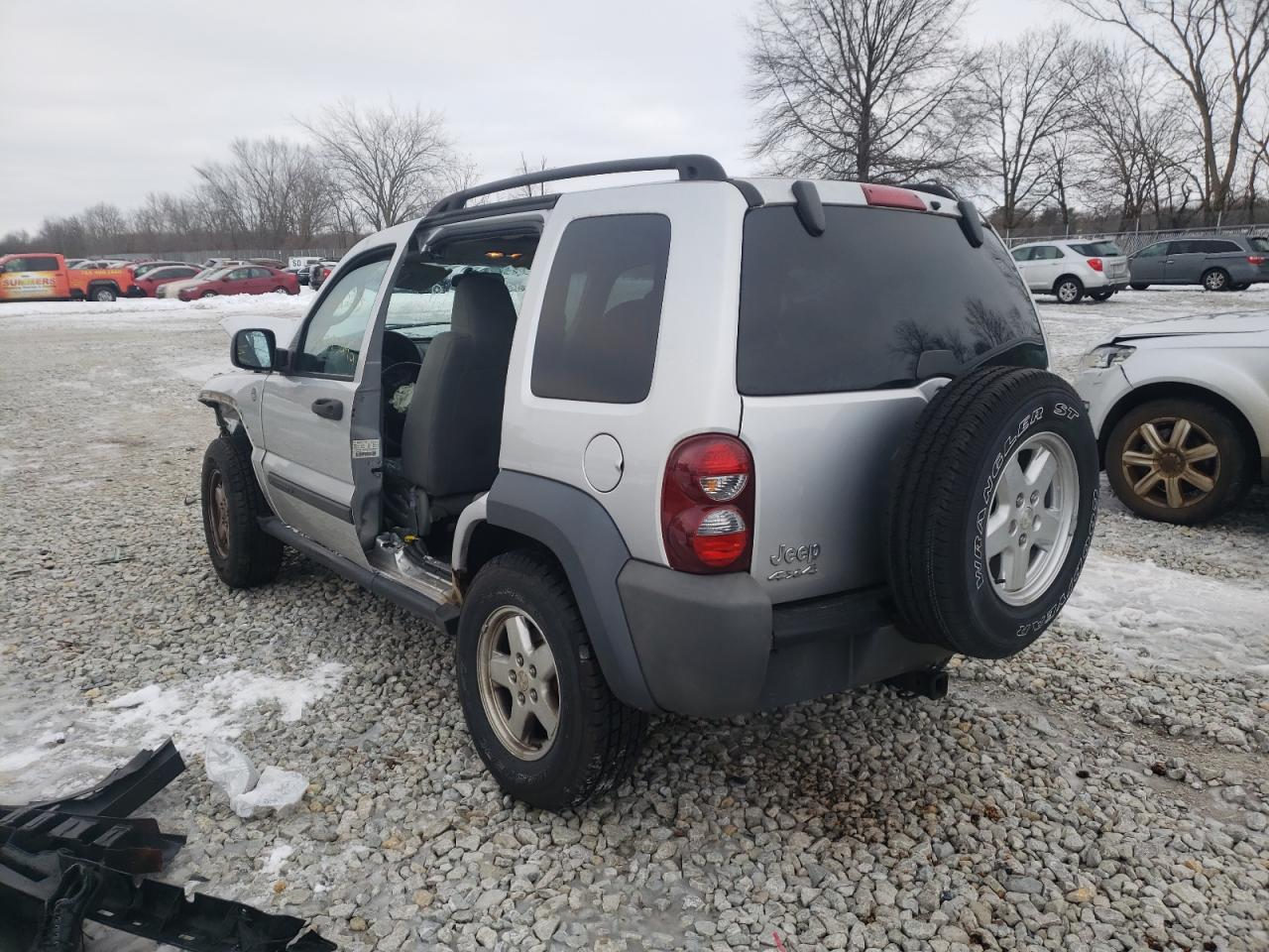 Photo 3 from auction – 2007 JEEP LIBERTY SP with VIN 1J4GL48K97W699584