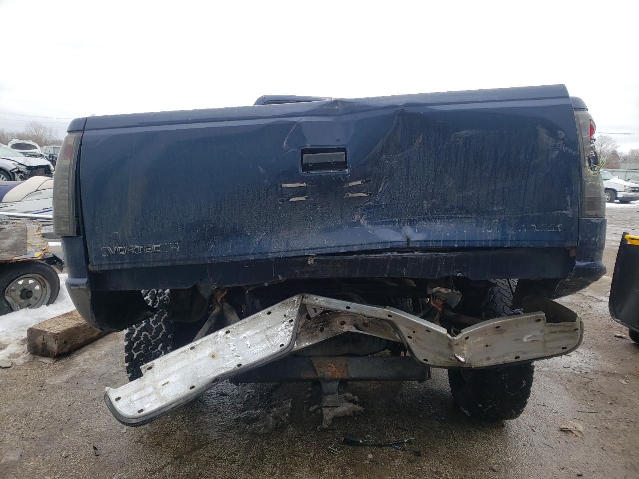 Photo 9 from auction – 1996 GMC SIERRA with VIN 1GDEK19R6TE501260