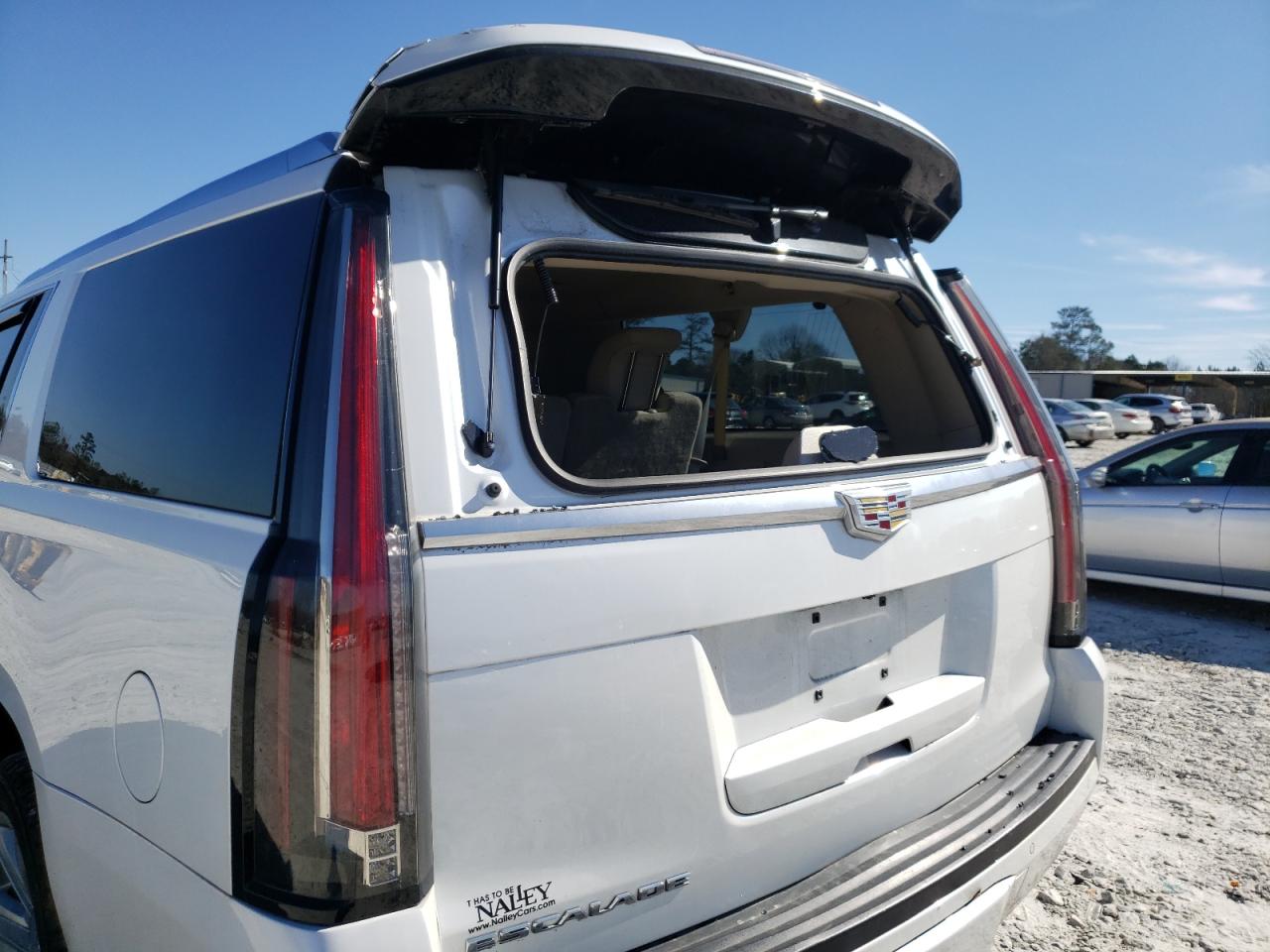 Photo 9 from auction – 2016 CADILLAC ESCALADE E with VIN 1GYS3HKJ8GR160096