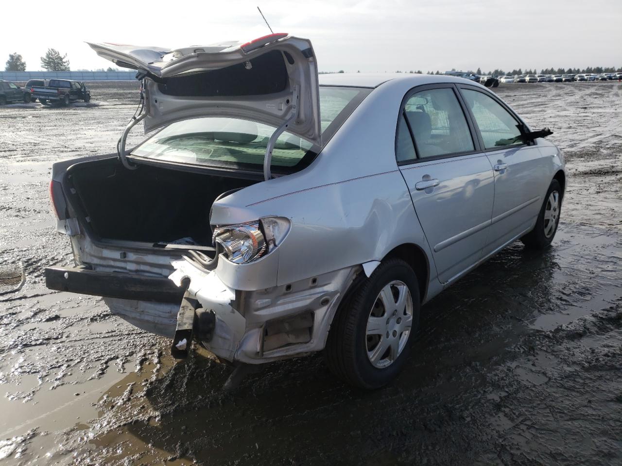 Photo 4 from auction – 2007 TOYOTA COROLLA CE with VIN 1NXBR32E17Z917732