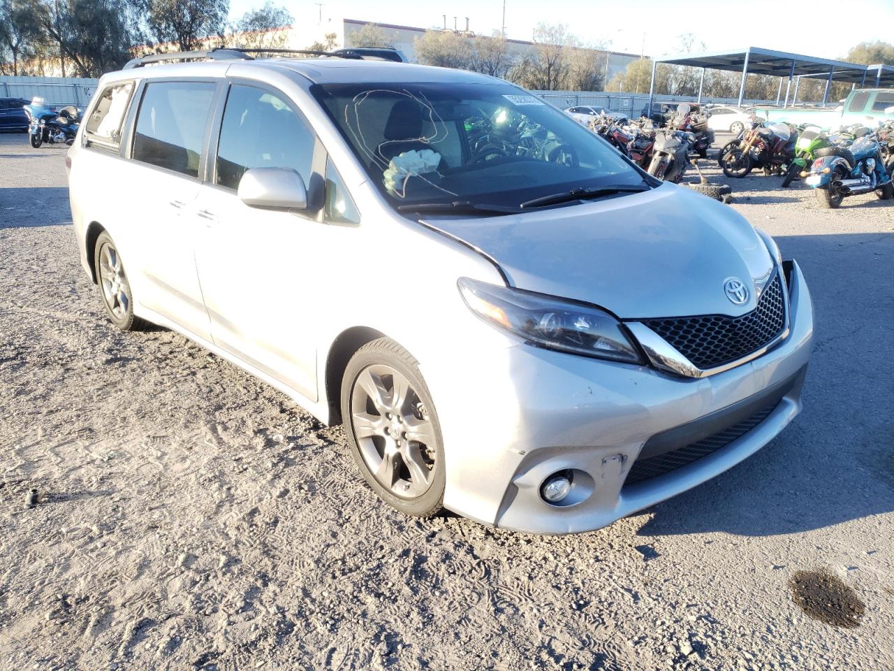 Photo 1 from auction – 2015 TOYOTA SIENNA SPO with VIN 5TDXK3DC2FS688961