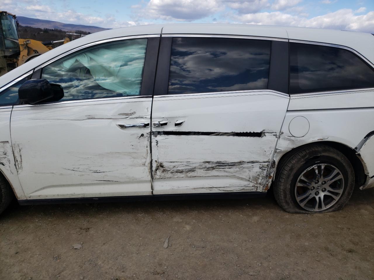 Photo 9 from auction – 2011 HONDA ODYSSEY EX with VIN 5FNRL5H68BB081077