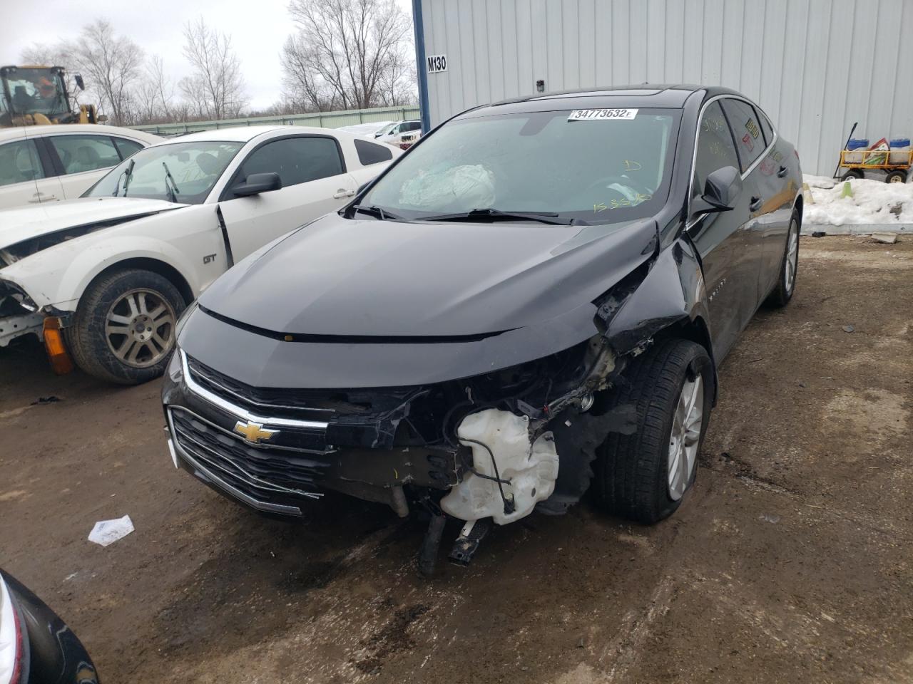 Photo 2 from auction – 2018 CHEVROLET MALIBU LT with VIN 1G1ZD5ST4JF153570
